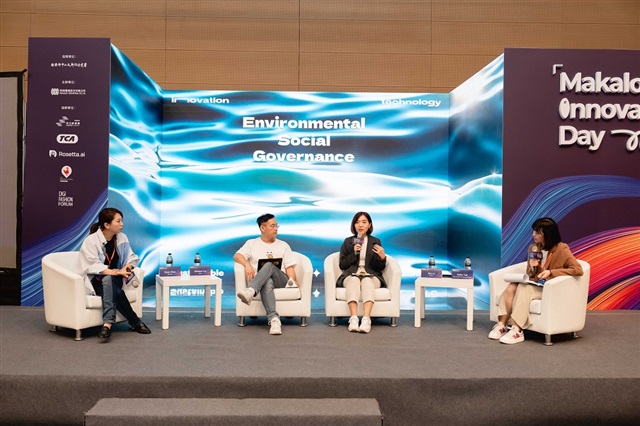 Alice Li (second from the right), co-founder and COO of Rosetta.AI, Johnson Lin (second from the left), Director of Sustainable Development at Makalot