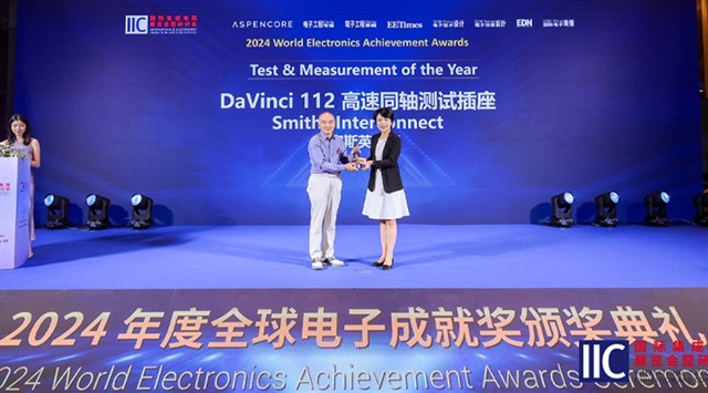 Photo: Smith Interconnect Global R&D Director Frank Zhou came to the stage to receive the award. Credit: Smith Interconnect