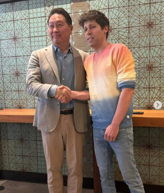 SK Group chairman Chey Tae-won(l), poses with OpenAI CEO Sam Altman. Credit: Chairman Chey's Instagram account