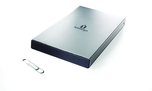 Iomega 200/250GB portable USB hard drive