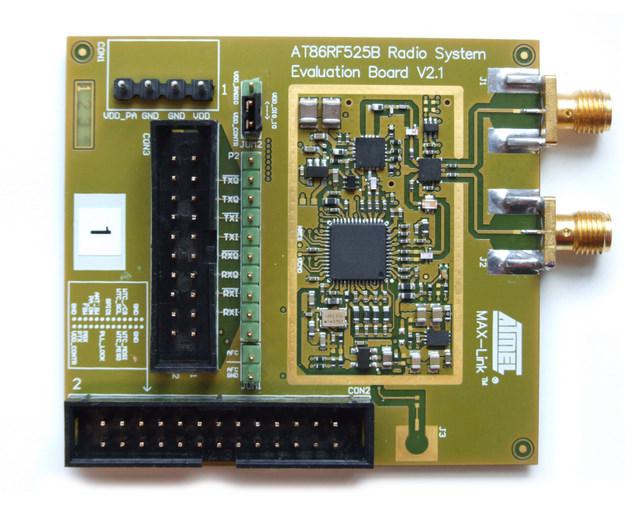 Atmel WiMAX transceiver featuring internal calibration